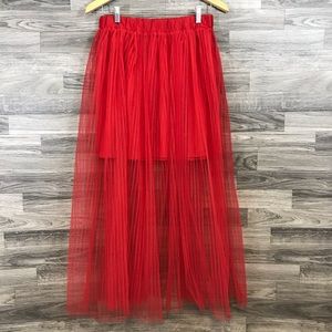 H&M Red Long Tulle Skirt